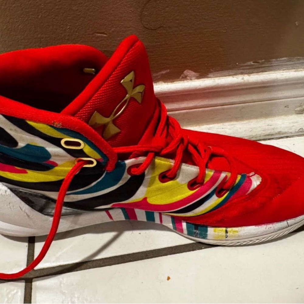 Steph Curry 3 “CNY” Basketball shoes - Picture 2 of 4